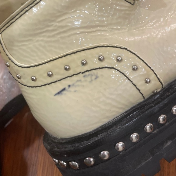 Lola Cruz Cream Patent Moto Boots - Picture 13 of 16